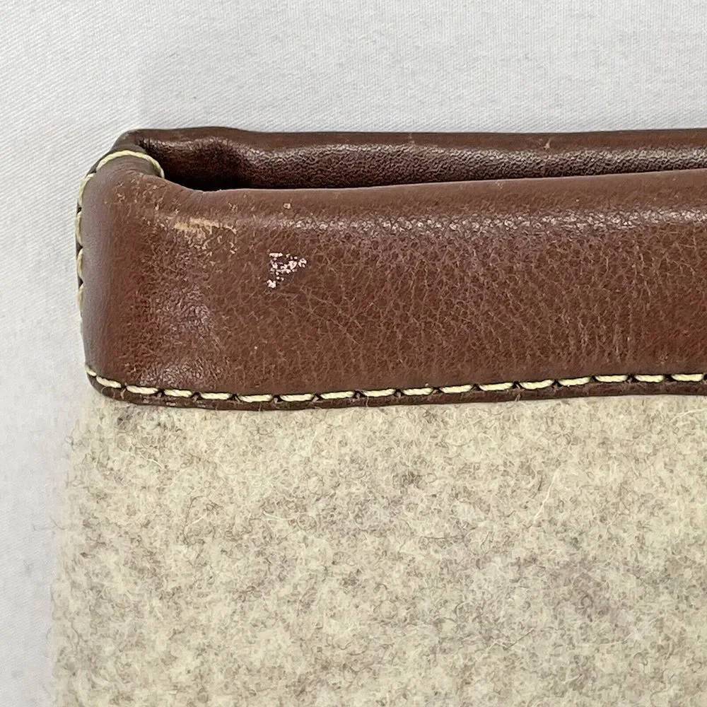 Banana Republic Y2K Vintage Bag Felt Wool Leather Beige 70s Vibe‎ Clutch Purse